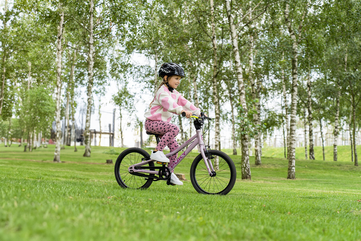 Bereit für ein leichtes Kinderfahrrad?